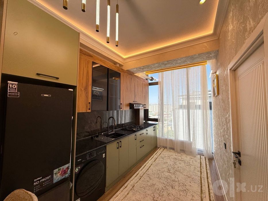 Shaxar markazidan 3 xonalik lyuks xona srochna sotiladi 51 m²