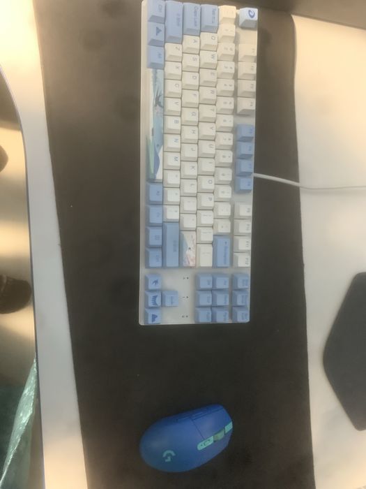 Vand casti , mouse , tastatura gaming