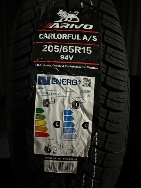 Нови Всесезонни Гуми Arivo Carlorful A/S 205/65R15 94V Нов Dot 2056515