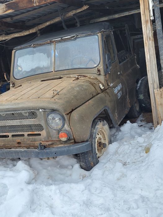 Продам УАЗ 5 ти местный