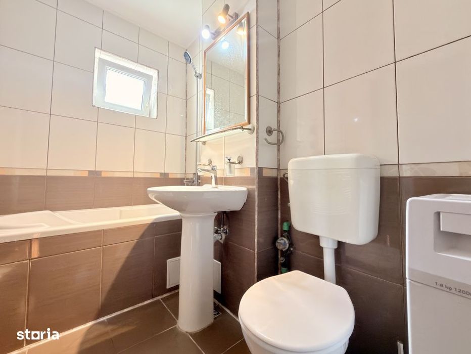 Apartament cu 3 camere decomandat de inchriat in Faleza Nord | Parcare
