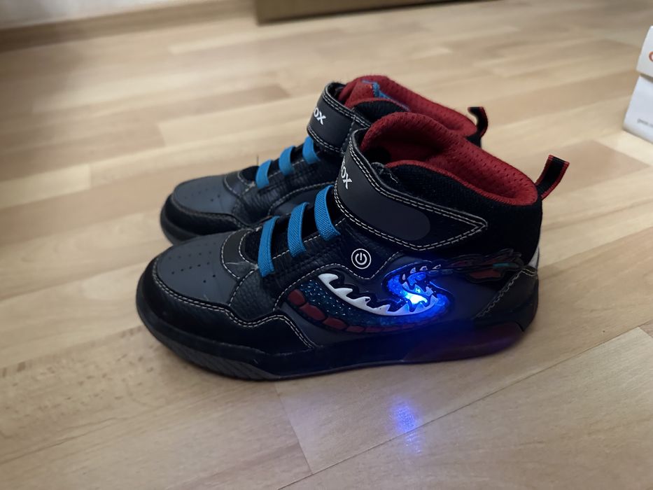 Полуботинки Geox