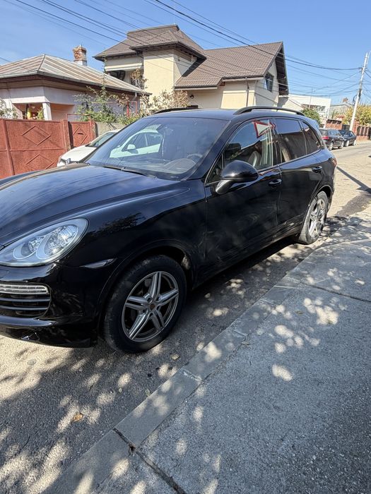 PORSCHE Cayenne 2011 — imagine 2