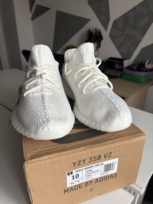 Adidas Yeezy Boost 350 V2 Cream White - Mărimea 44