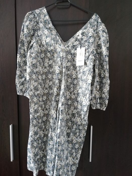 Rochie potrivita pentru gravide