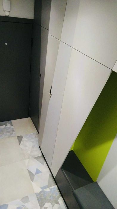 Двустаен апартамент в Изток