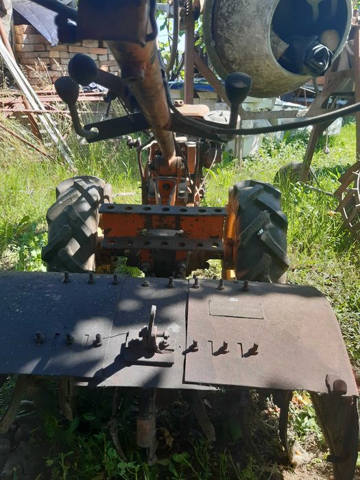 Motocultor pasquali cu freza