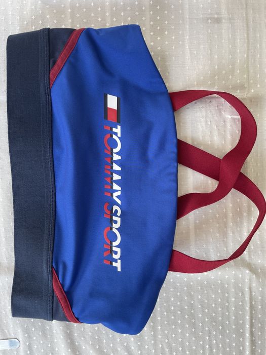 Горнище на бански спортен сутиен Tommy Hilfiger размер S