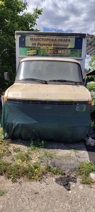 Продава мобилна кухня