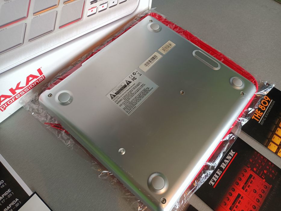 Akai MPC studio silver