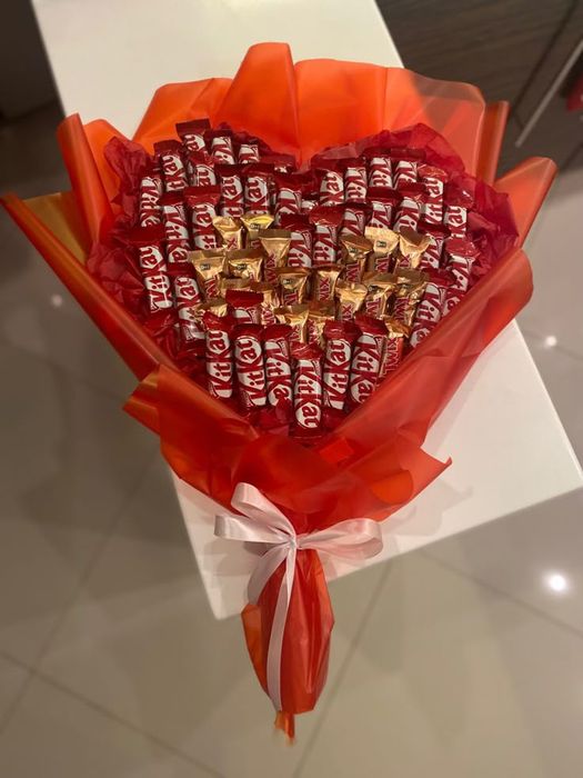 Съедобный букет из конфет