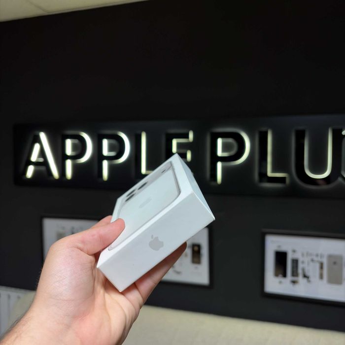 iPhone 17 Pro Max 256Gb Silver Nou/Sigilat + 24 Luni Garanție/ Apple Plug