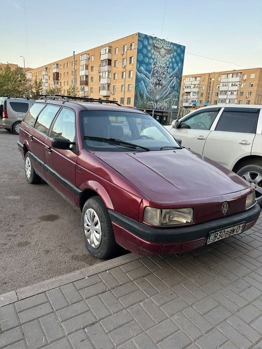 Машина Volkswagen Passat