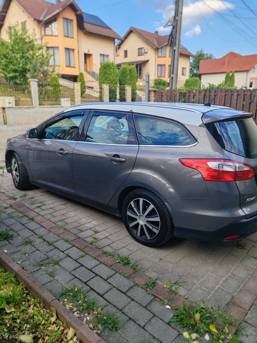 FORD Focus 2012 — imagine 5