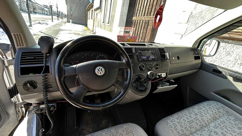 VW T5 CARAVELLE 8+1 locuri