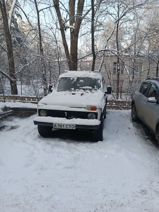 Продам ниву белую тюнинг