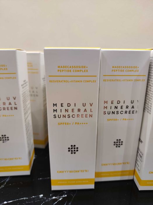 MEDI UV MINERAL SUNSCREEN Derma Centric maxsuloti