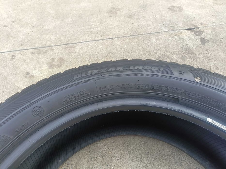 Doua anvelope iarna 245 50 19 bridgestone blizzak LM 001 run flat