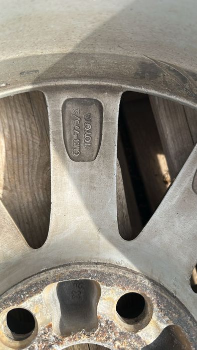 Диски на 17 от Камри оригинал