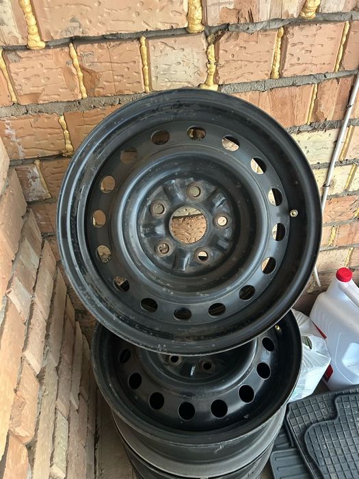 Диски R15, штампованные