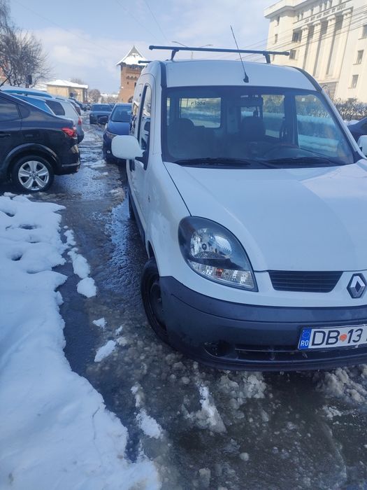 Vind o masina renault cango