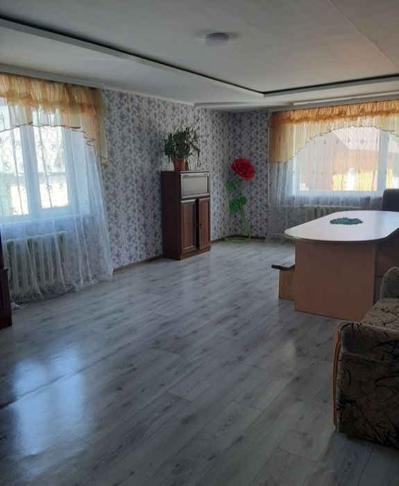 Продам 2-х этажный дом