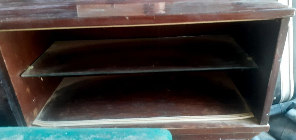 tryumo oynalik  180ming prixojka 380ming stenka 900ming