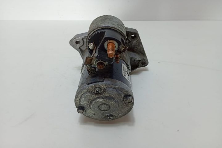 Electromotor 1.6 dci 23300959R Mercedes-Benz Vito W447 seria