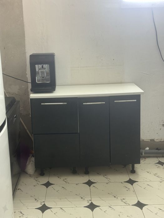 Продается кухонная мебель