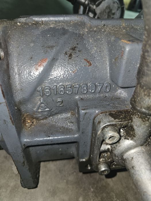 Compresor aer Atlas Copco 1616 5789 82 Pompa sapa 1616578982  Putzmei