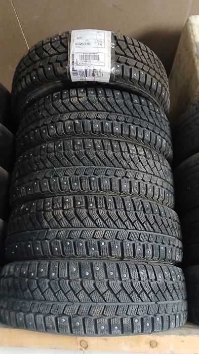 Viatti 185/65/R15 5 штук шипы покрышка