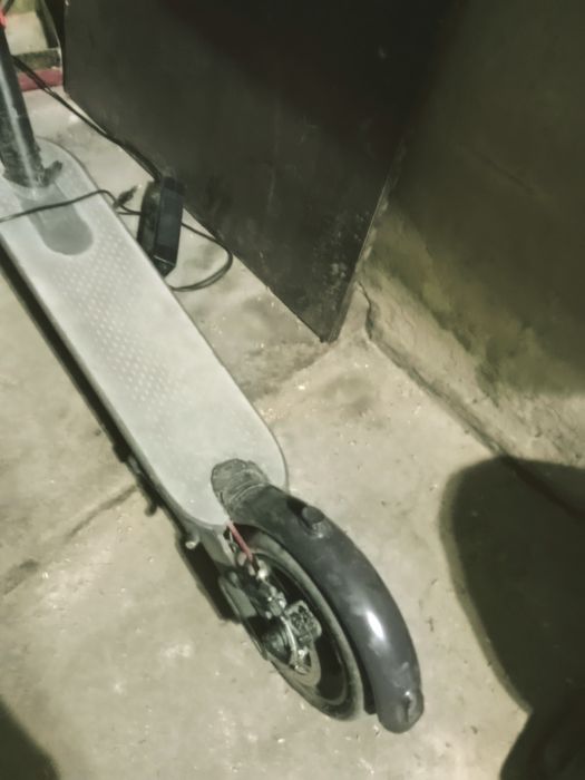 Электро самокат Xiaomi б/у