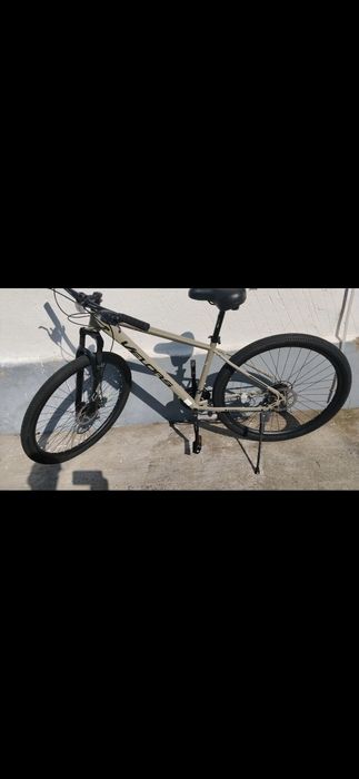 Bicicleta de vânzare