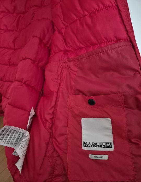 НАМАЛЕНИЕ! Оригинално мъжко зимно яке Napapijri - Размер Л - Червено