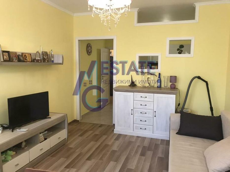 Продава се Двустаен апартамент в Приморско - 80 кв.м за 733 €/кв.м - Снимка #8