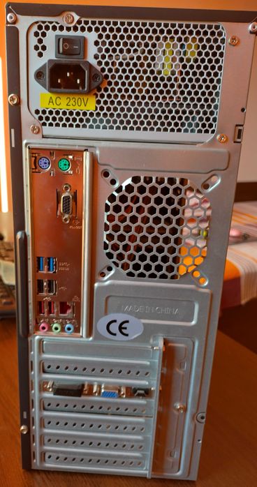 Настолен компютър