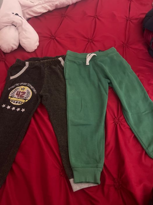 Pantaloni de trening de copii