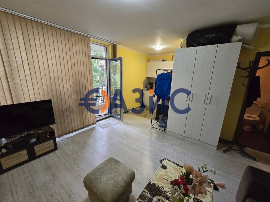 Продава се Едностаен апартамент в к.к. Слънчев бряг - 50 кв.м за 1100 €/кв.м - Снимка #3