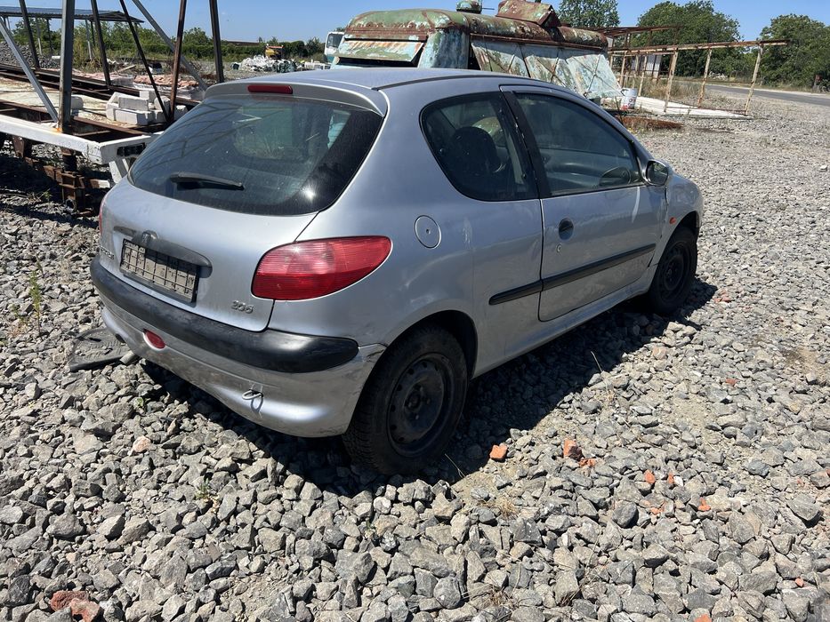 5 бр Пежо 206 бензи на части