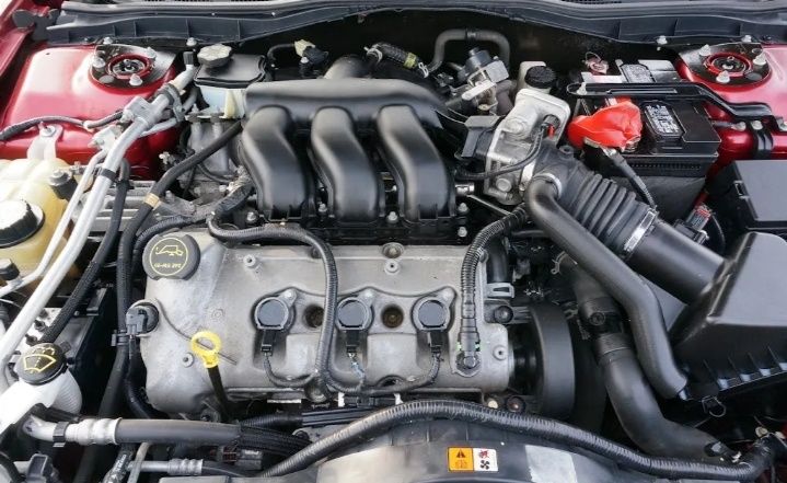 Продам двигатель Мазда 6литра