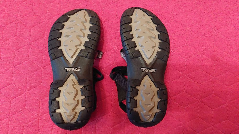 Нови дамски туристически сандали TEVA VERRA, размер 37