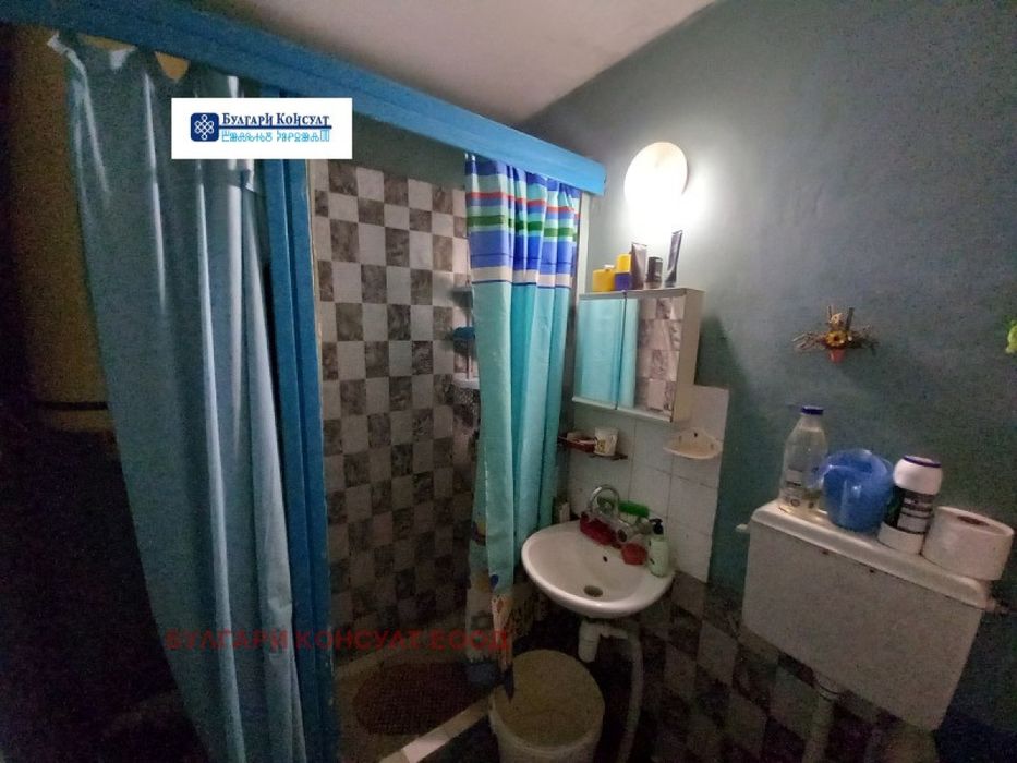 Продава се Тристаен апартамент в Кюстендил, Бузлуджа - 72 кв.м за 660 €/кв.м - Снимка #16