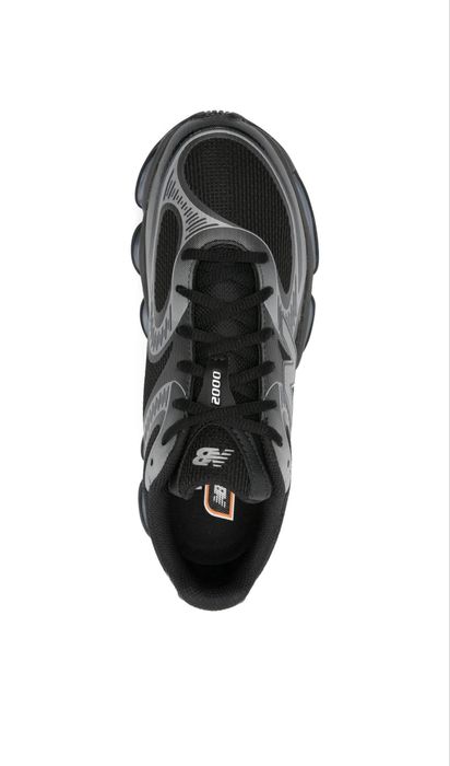 New Balance 2000