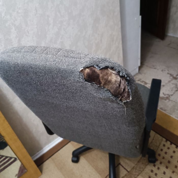 Продам кресло офисное