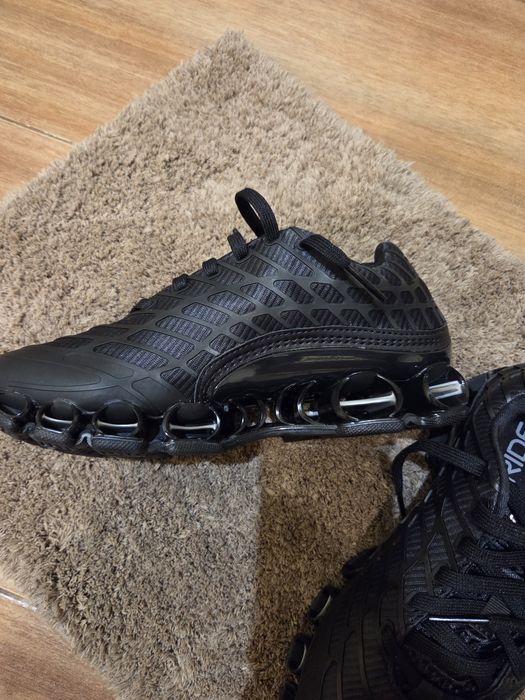 Маратонки  Adidas mageride  f50+