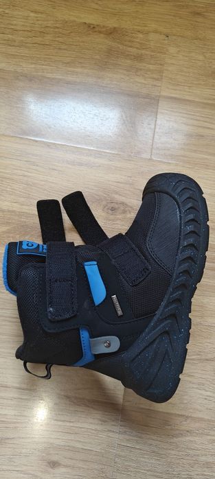 Новые зимние ботинки Indigo Kids