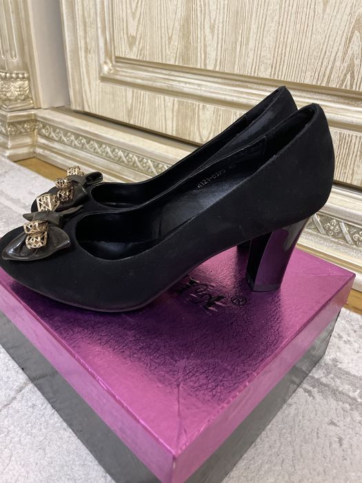 Новые туфли не ношенные в хорошем состоянии