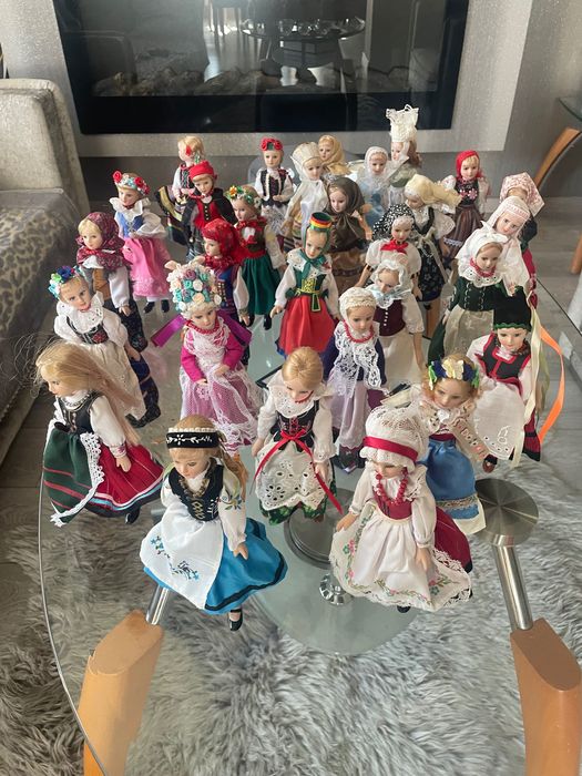 Колекция ръчно изработени кукли