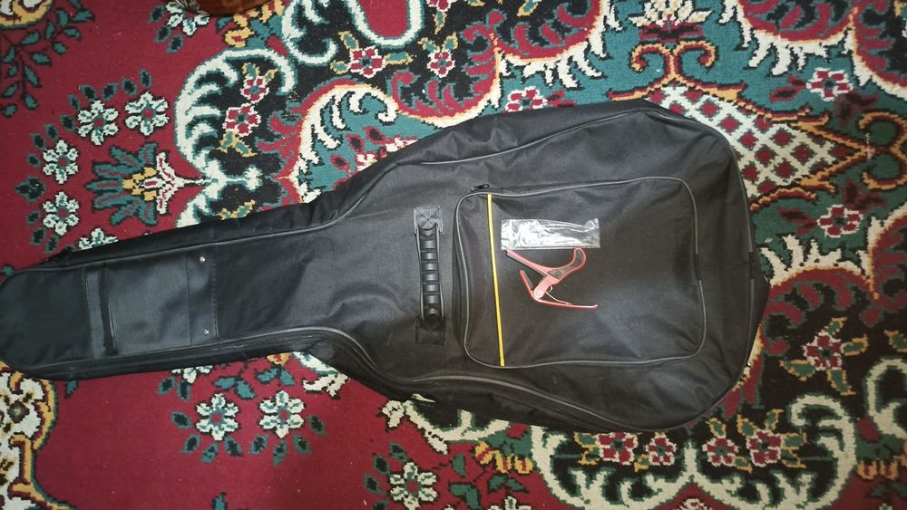 Yamaxa c 40   sotiladi hali yangi komplekt sotiladi