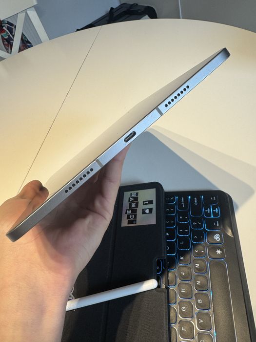 iPad pro 11 inch 4th generation 128gb